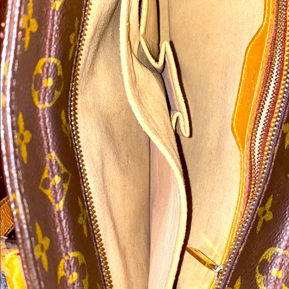 Louis Vuitton Computer Bag - Picture 4 of 5